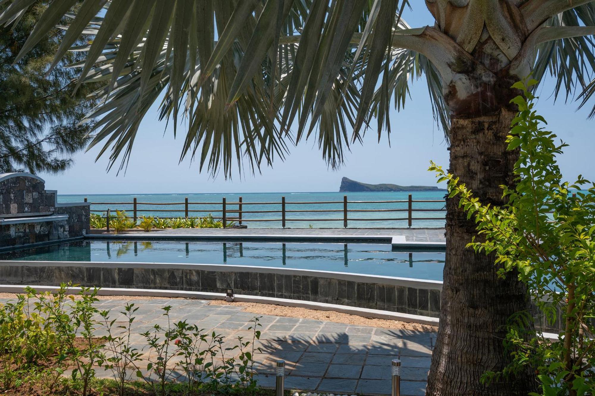 Luxury Beachfront Duplex, Coin De Mire View / 3Bed Cap Malheureux Luaran gambar