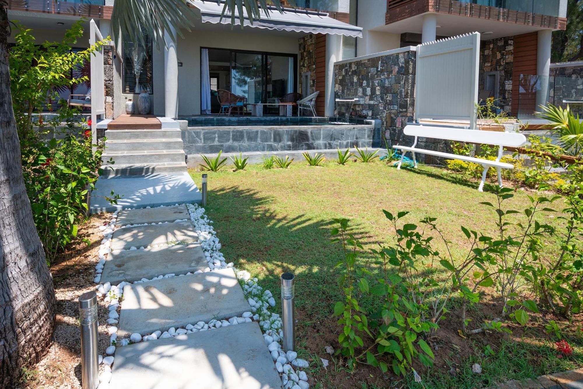 Luxury Beachfront Duplex, Coin De Mire View / 3Bed Cap Malheureux Luaran gambar